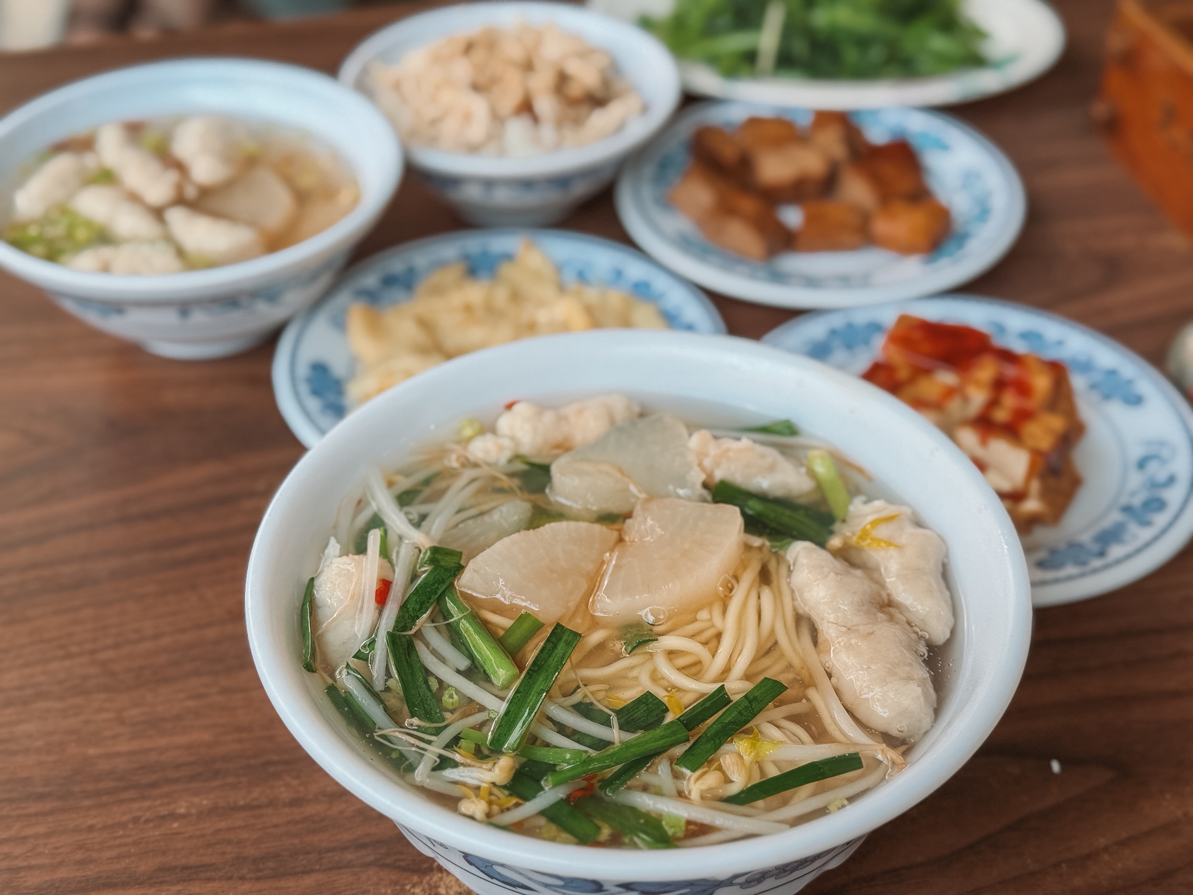 頭城小吃，九份傳統美食，在地老字號麵店，宜蘭頭城必吃推薦 @菲菲吳小姐