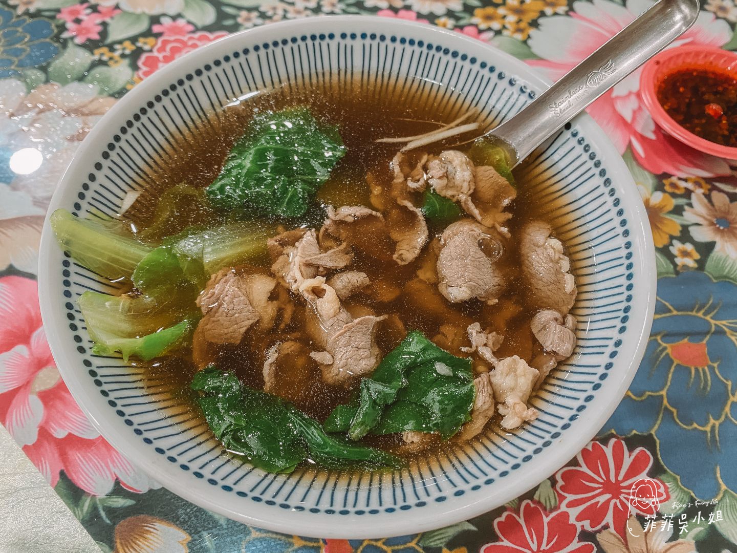 蘭羊羊排麵，宜蘭羊肉湯推薦，有冷氣、份量多吃好飽 @菲菲吳小姐