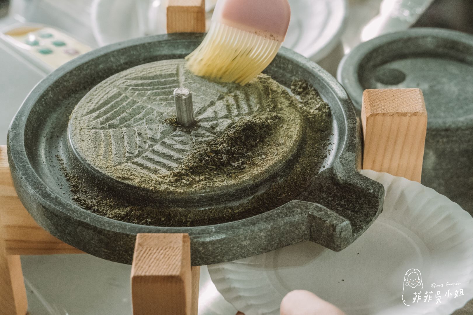 微笑山線-三峽一日遊怎麼玩？走訪鳶山彩壁、谷芳有機茶園DIY可愛茶母蟲、清琳咖啡下午茶 @菲菲吳小姐