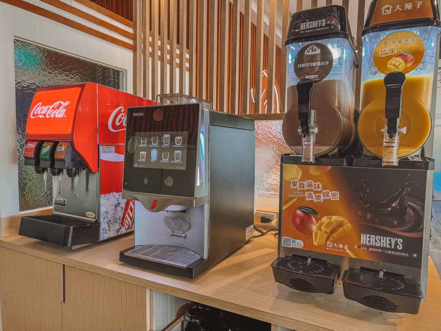 和口田鍋物也改成蔬食區自助吃到飽，宜蘭羅東火鍋推薦 @菲菲吳小姐