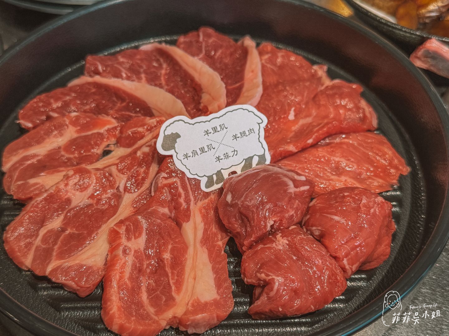 北海道排隊名店 旭川成吉思汗 大黑屋ASAHIKAWA JINGISUKAN DAIKOKUYA 正宗烤羊肉 台北美食推薦 @菲菲吳小姐 北海道排隊名店 旭川成吉思汗 大黑屋ASAHIKAWA JINGISUKAN DAIKOKUYA 正宗烤羊肉 台北美食推薦 @菲菲吳小姐