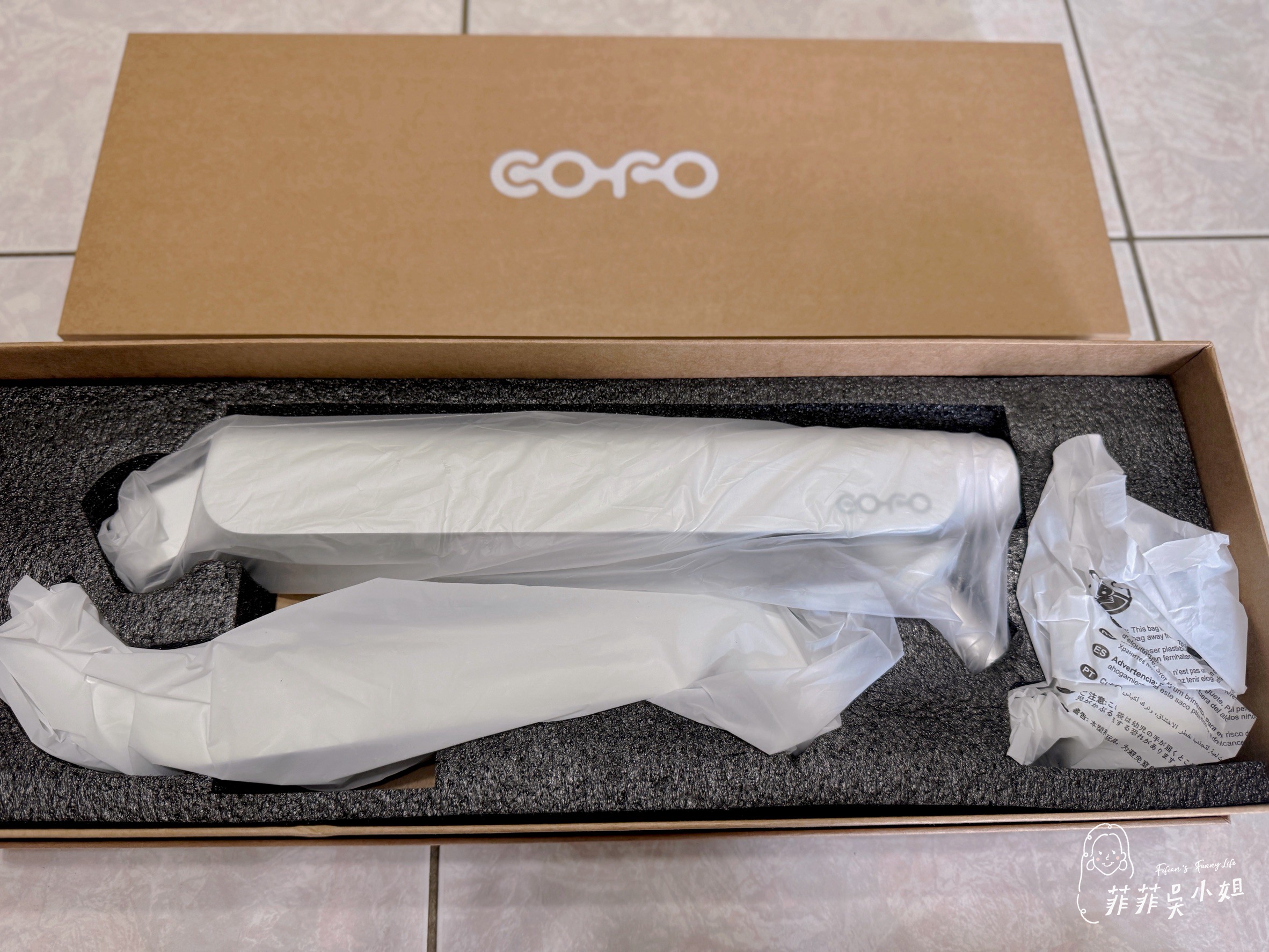 COFO無重力螢幕懸臂，只用一指就能輕鬆調整螢幕各式角度 @菲菲吳小姐