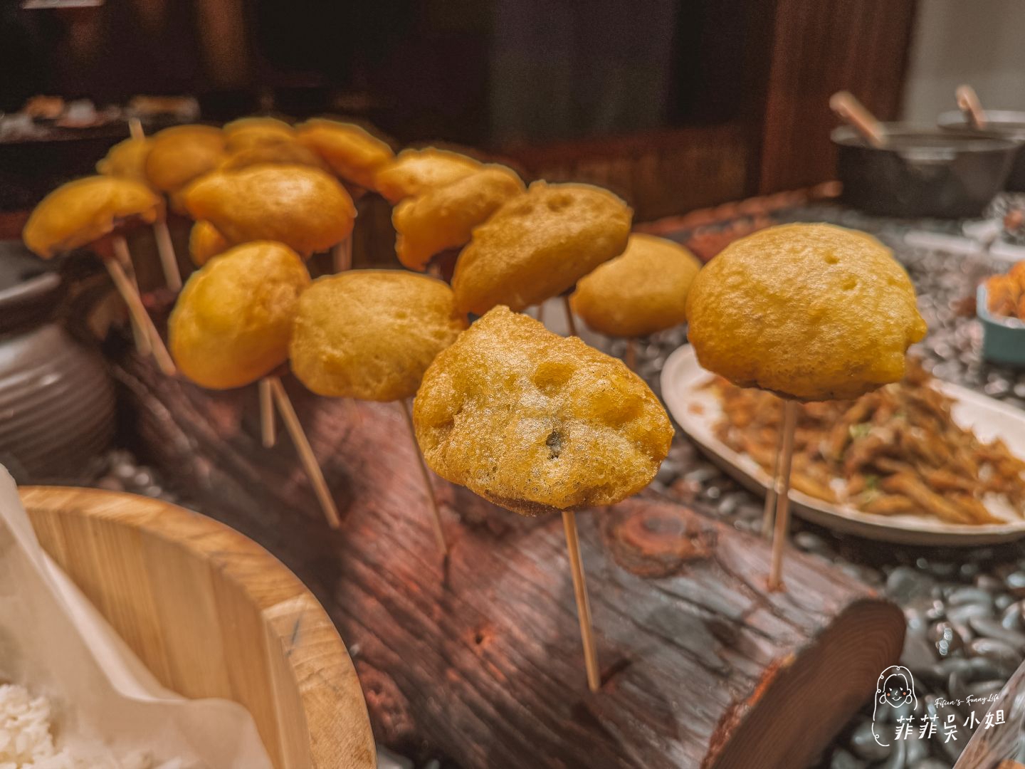 蟬說:霧繞WooRao二訪,露營車-山眠小車,新竹豪華露營 @菲菲吳小姐 蟬說:霧繞WooRao二訪,露營車-山眠小車,新竹豪華露營 @菲菲吳小姐