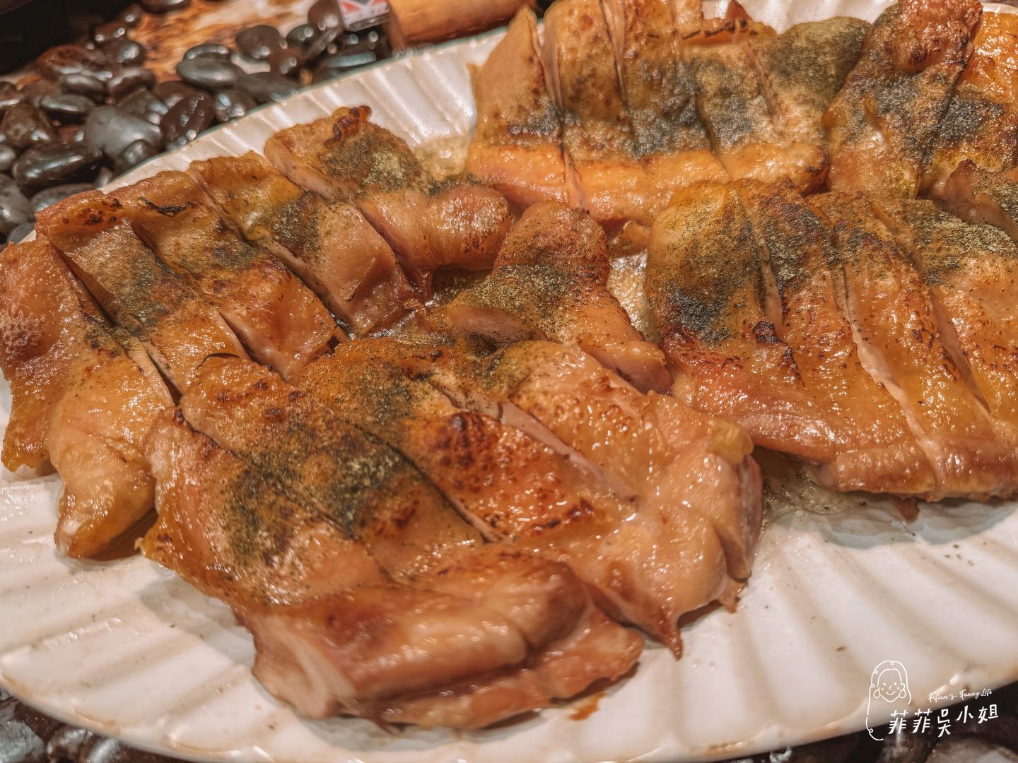 蟬說:霧繞WooRao二訪,露營車-山眠小車,新竹豪華露營 @菲菲吳小姐 蟬說:霧繞WooRao二訪,露營車-山眠小車,新竹豪華露營 @菲菲吳小姐