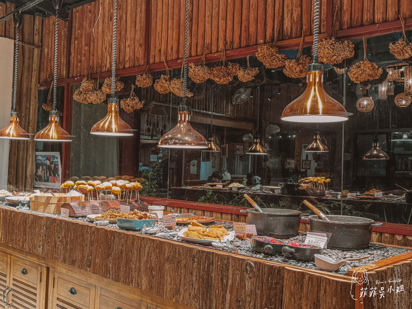 蟬說:霧繞WooRao二訪,露營車-山眠小車,新竹豪華露營 @菲菲吳小姐 蟬說:霧繞WooRao二訪,露營車-山眠小車,新竹豪華露營 @菲菲吳小姐