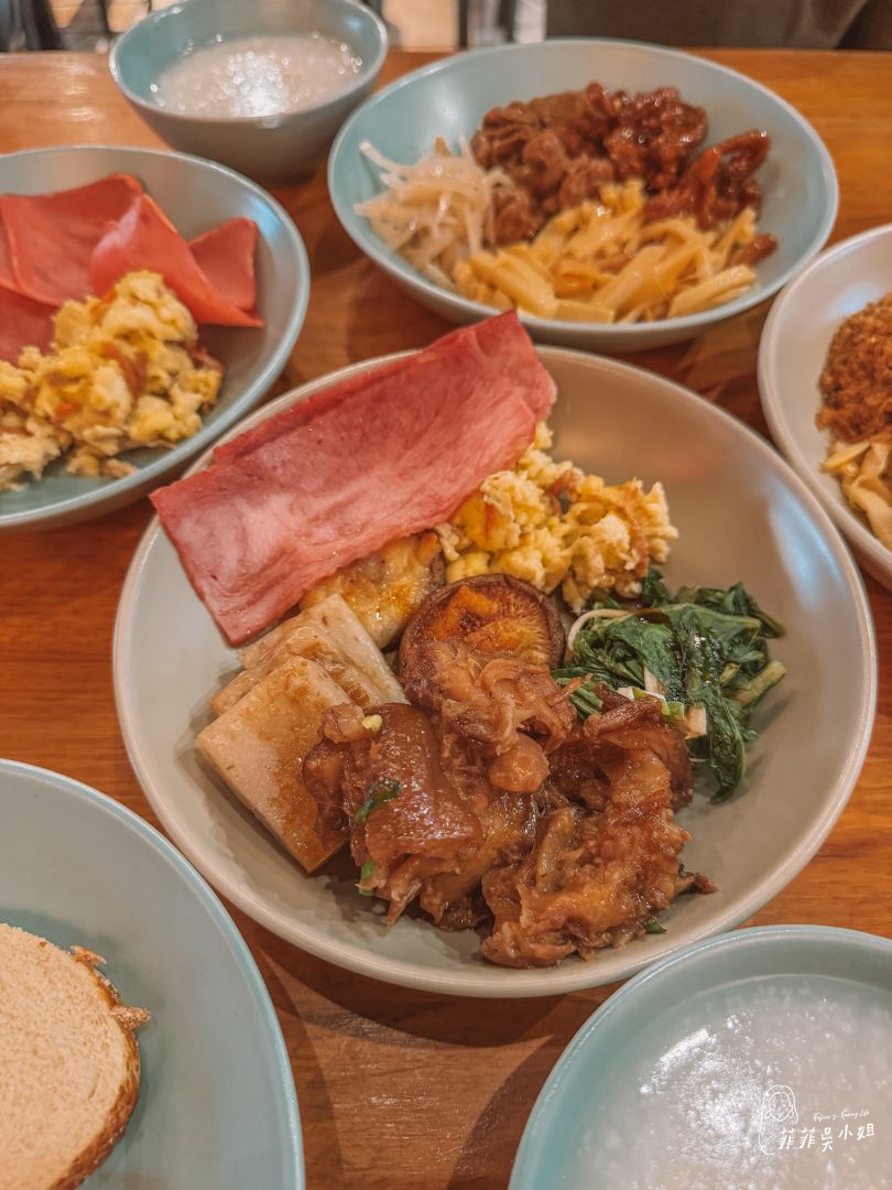 蟬說:霧繞WooRao二訪,露營車-山眠小車,新竹豪華露營 @菲菲吳小姐 蟬說:霧繞WooRao二訪,露營車-山眠小車,新竹豪華露營 @菲菲吳小姐