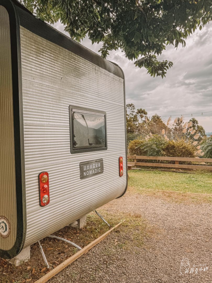 蟬說:霧繞WooRao二訪,露營車-山眠小車,新竹豪華露營 @菲菲吳小姐 蟬說:霧繞WooRao二訪,露營車-山眠小車,新竹豪華露營 @菲菲吳小姐