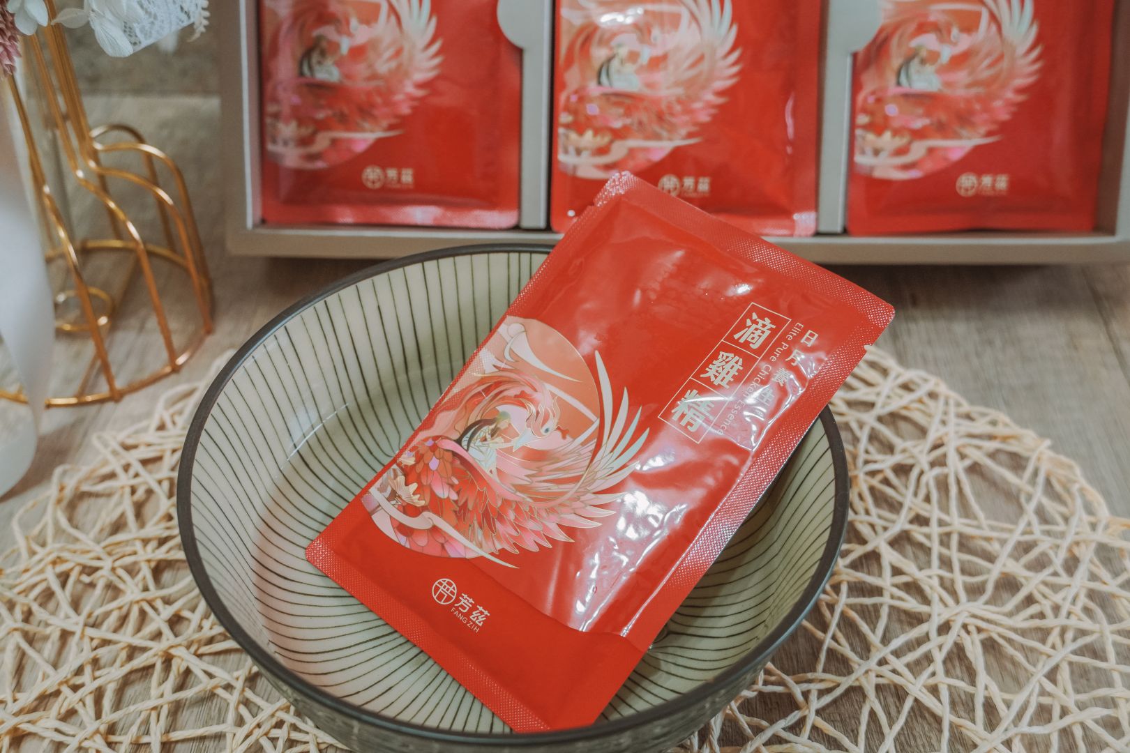 芳茲滴雞精｜中秋節送禮推薦，常溫滴雞精，滋補好喝無腥味 @菲菲吳小姐