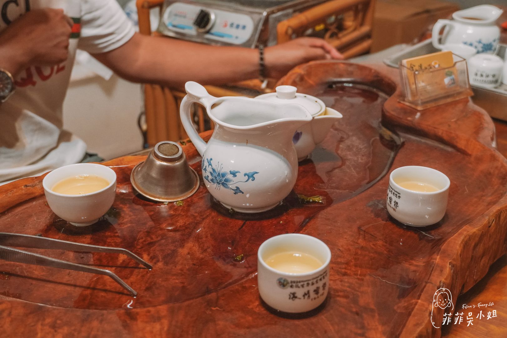 金台灣山莊，溪頭住宿推薦，環境乾淨，山景優美，山菜料理好好吃 @菲菲吳小姐