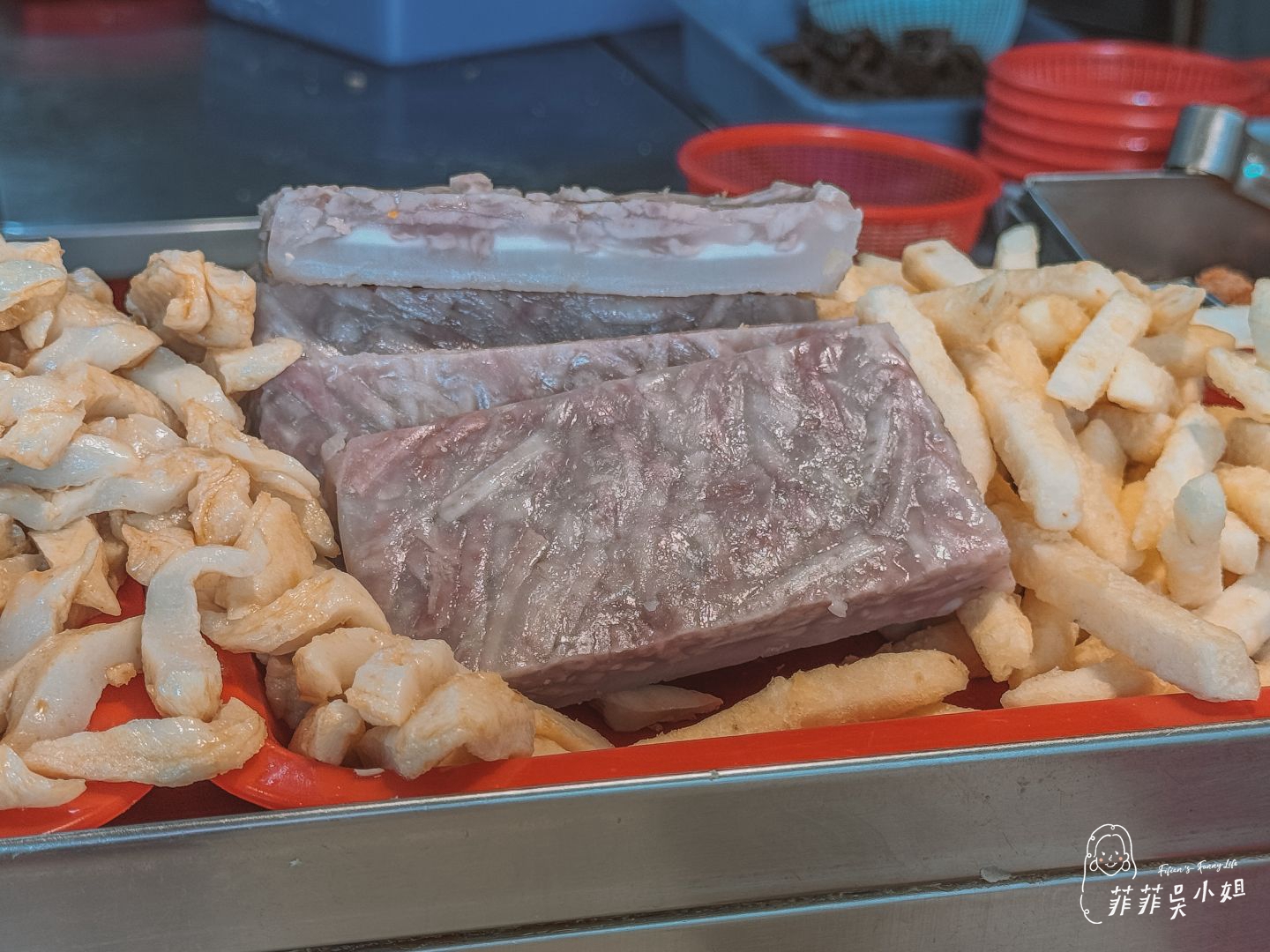 北港鹽酥雞，串好串滿看不到底的竹籤！新竹湖口醬淋淋炸物必吃推薦！ @菲菲吳小姐